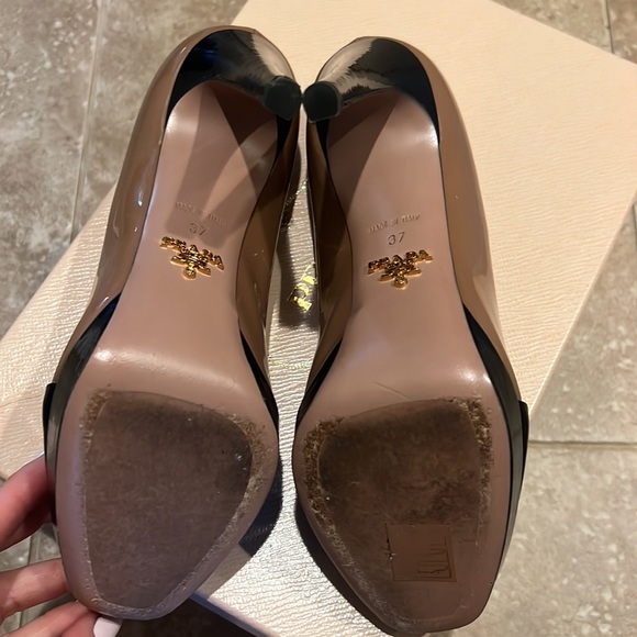 Prada Calzature Donna Heels size 37 - Tan/ Black - Picture 4 of 11